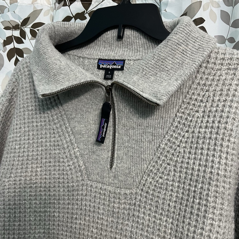 Women's Patagonia Recycled Wool Blend 1/4 Zip Knit Sweater